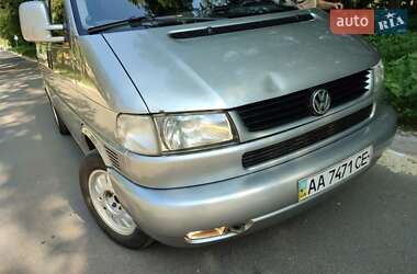 Седан Volkswagen Transporter 2000 в 