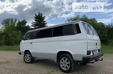 Минивэн Volkswagen Transporter 1990 в 
