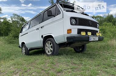 Минивэн Volkswagen Transporter 1990 в 