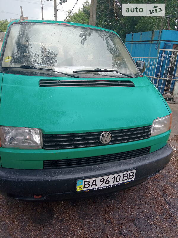 Мінівен Volkswagen Transporter 1996 в Кропивницькому