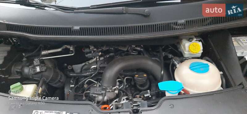 Минивэн Volkswagen Transporter 2010 в Николаеве