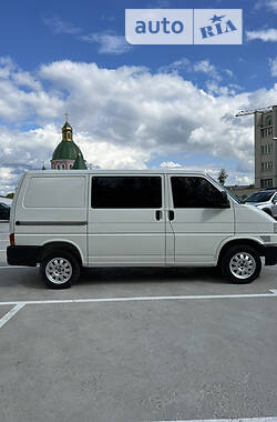 Минивэн Volkswagen Transporter 1998 в 