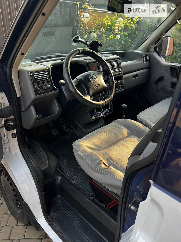 Минивэн Volkswagen Transporter 1999 в Киеве