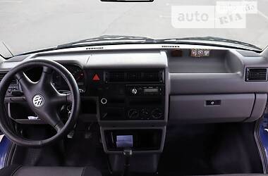 Минивэн Volkswagen Transporter 2002 в 