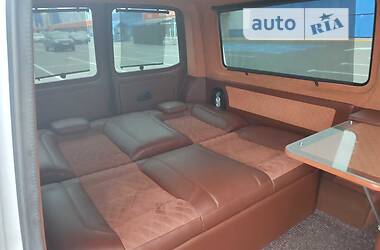 Минивэн Volkswagen Transporter 2014 в 