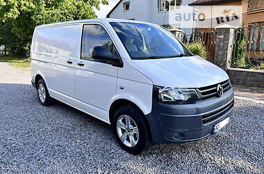 Вантажний фургон Volkswagen Transporter 2012 в Мукачевому