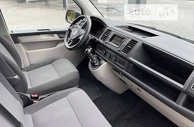 Грузовой фургон Volkswagen Transporter 2017 в 