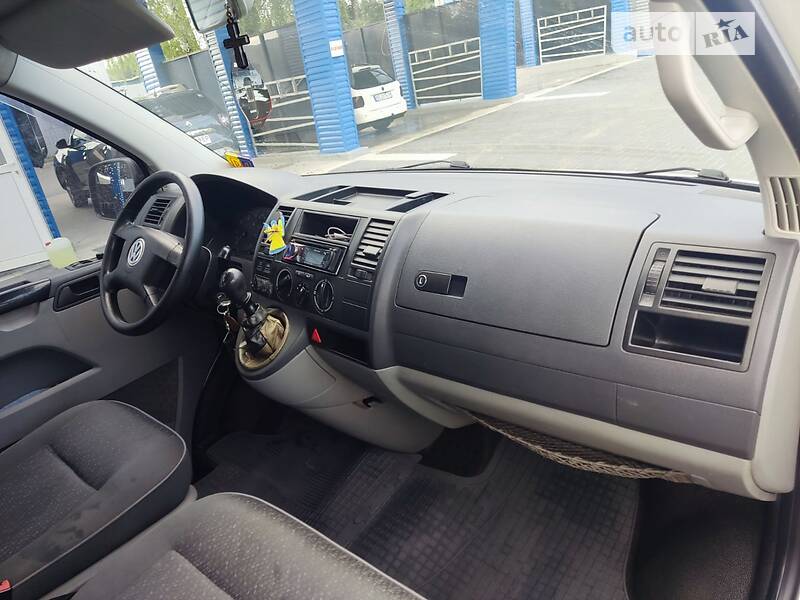 Минивэн Volkswagen Transporter 2004 в Полтаве