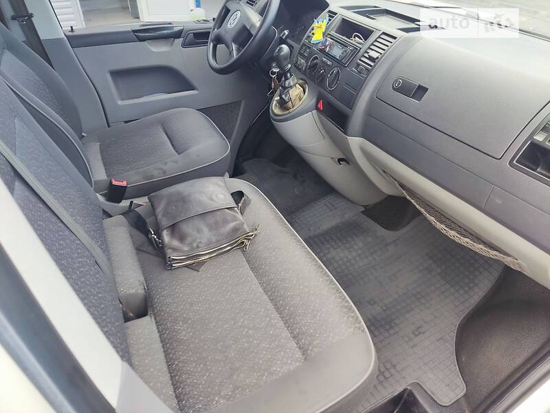 Минивэн Volkswagen Transporter 2004 в Полтаве