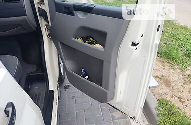 Мінівен Volkswagen Transporter 2004 в 