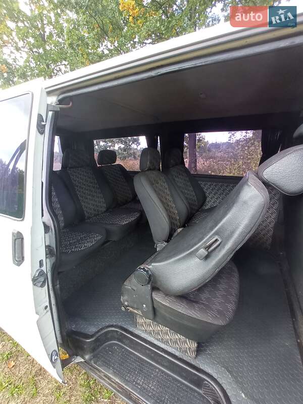 Минивэн Volkswagen Transporter 2003 в Киеве