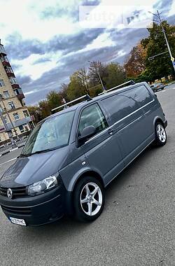 Грузовой фургон Volkswagen Transporter 2014 в 