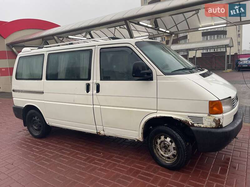 Минивэн Volkswagen Transporter 2003 в Ровно