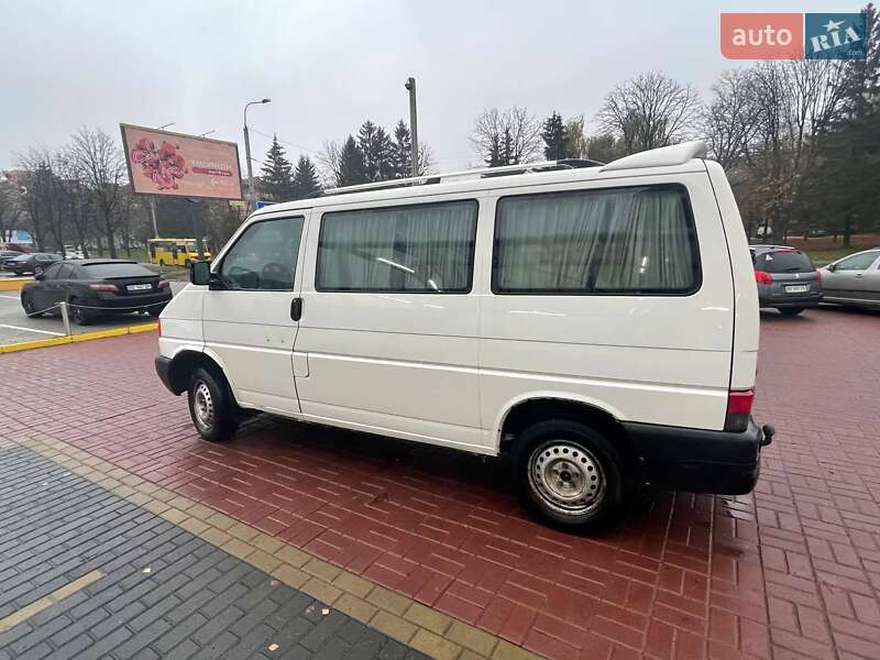 Минивэн Volkswagen Transporter 2003 в Ровно