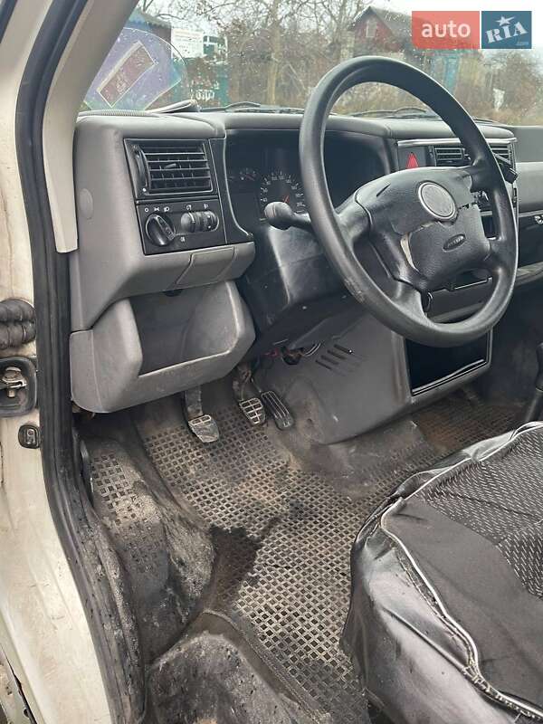 Минивэн Volkswagen Transporter 2003 в Ровно