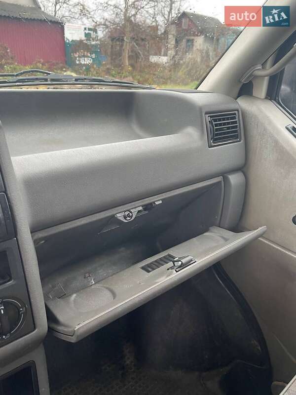 Минивэн Volkswagen Transporter 2003 в Ровно