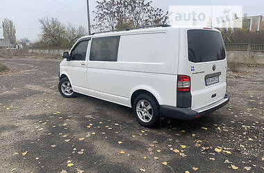 Грузопассажирский фургон Volkswagen Transporter 2011 в Черкассах