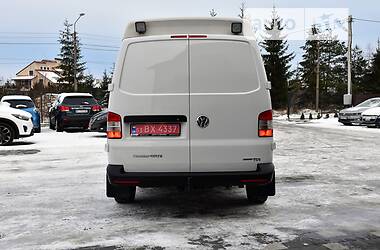 Грузовой фургон Volkswagen Transporter 2014 в Дрогобыче