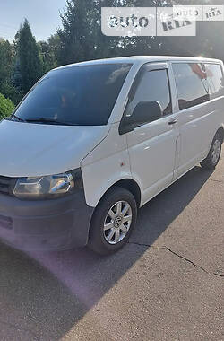 Вантажопасажирський фургон Volkswagen Transporter 2011 в Миколаєві