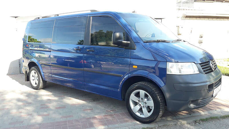 Минивэн Volkswagen Transporter 2006 в Тростянце