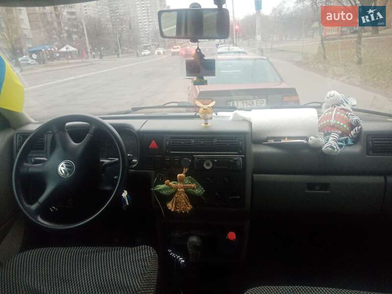 Мінівен Volkswagen Transporter 2002 в Ірпені