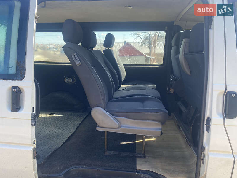 Минивэн Volkswagen Transporter 2002 в Овидиополе
