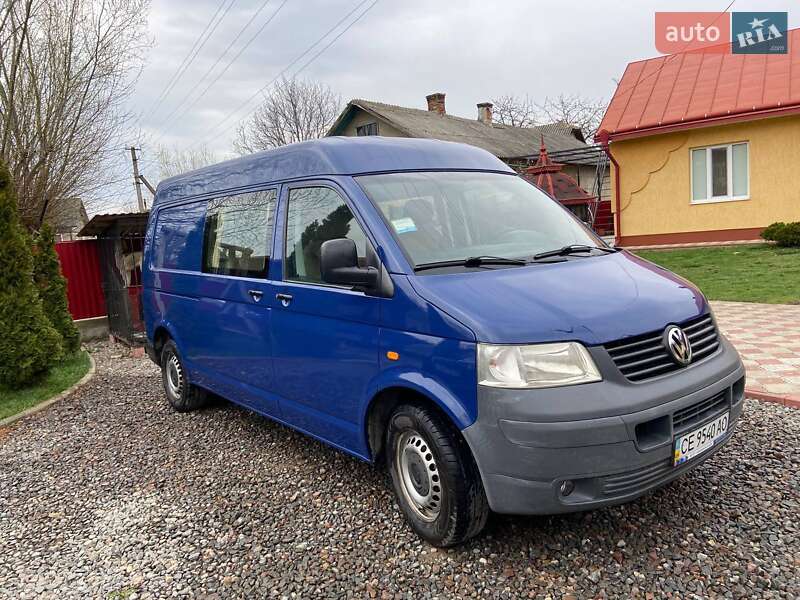 Минивэн Volkswagen Transporter 2004 в Черновцах