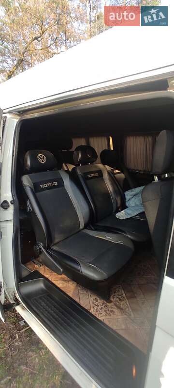 Минивэн Volkswagen Transporter 2006 в Житомире