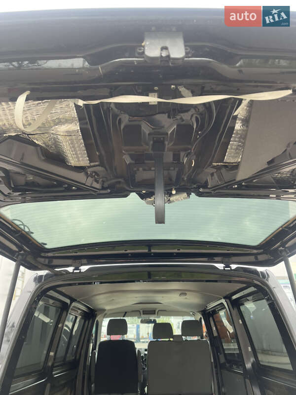 Минивэн Volkswagen Transporter 2007 в Любомле