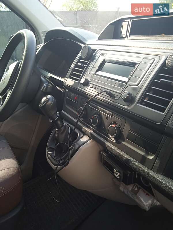Мінівен Volkswagen Transporter 2017 в Броварах
