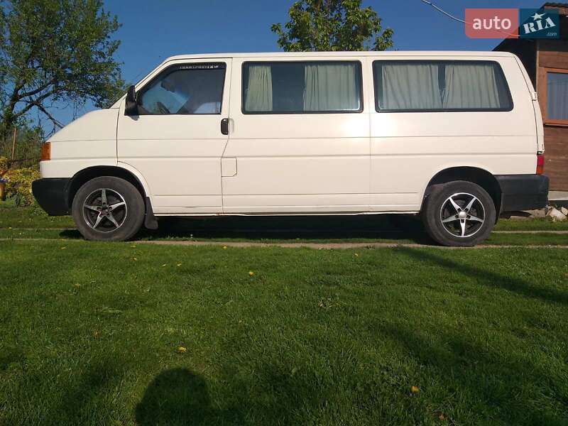 Минивэн Volkswagen Transporter 1998 в Черновцах