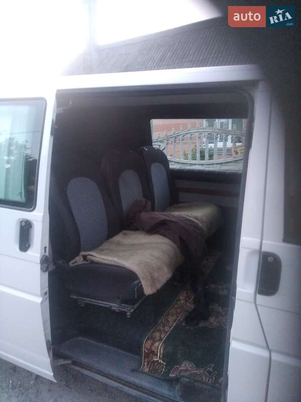 Минивэн Volkswagen Transporter 2002 в Здолбунове
