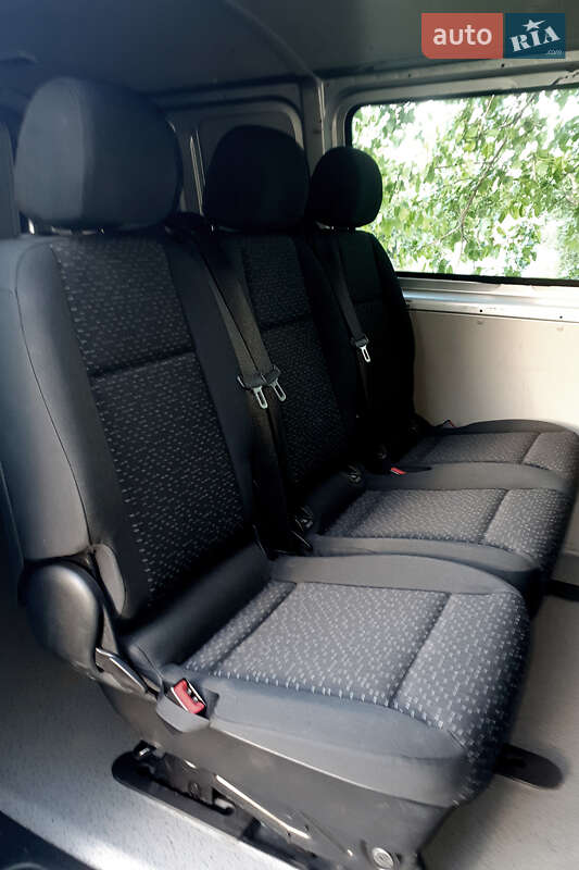 Минивэн Volkswagen Transporter 2017 в Смеле