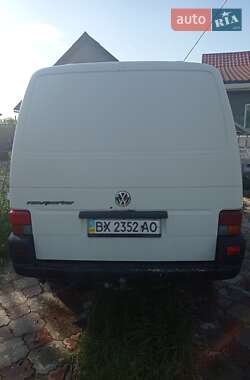 Минивэн Volkswagen Transporter 2000 в 