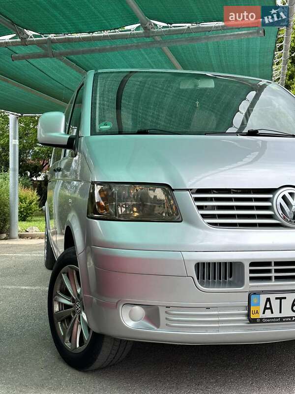 Минивэн Volkswagen Transporter 2009 в Ивано-Франковске