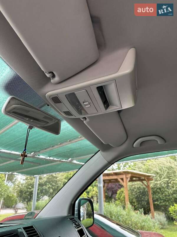 Минивэн Volkswagen Transporter 2009 в Ивано-Франковске