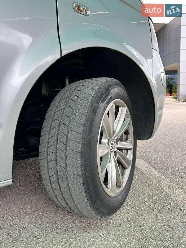 Минивэн Volkswagen Transporter 2009 в Ивано-Франковске