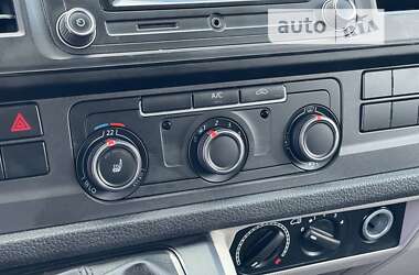 Минивэн Volkswagen Transporter 2018 в 