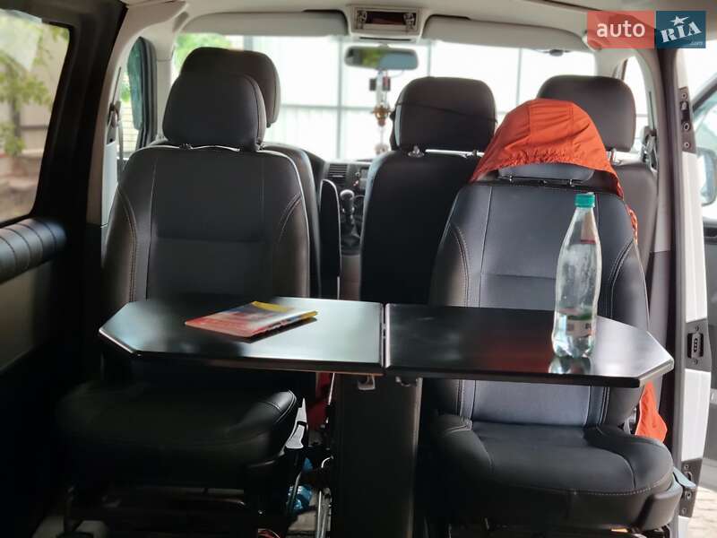 Минивэн Volkswagen Transporter 2008 в Коростышеве
