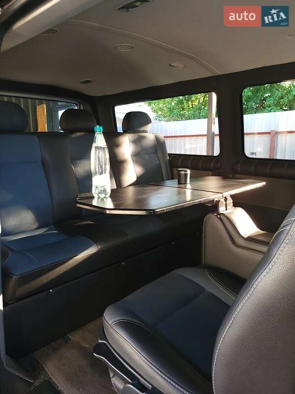 Минивэн Volkswagen Transporter 2008 в Коростышеве