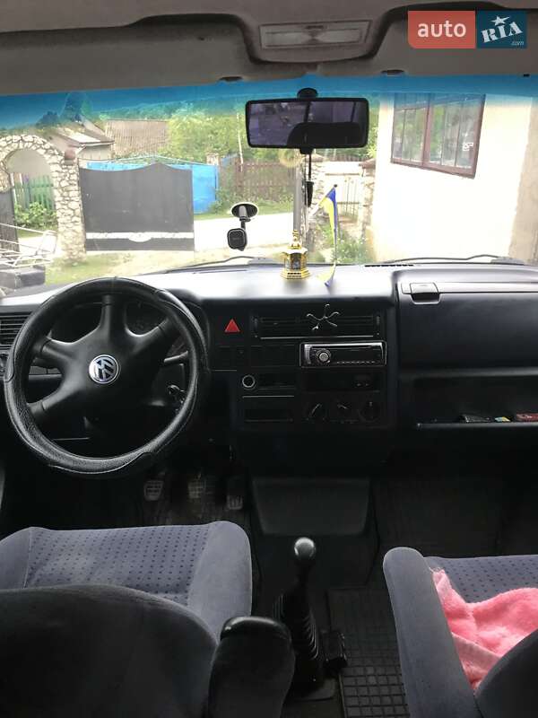Минивэн Volkswagen Transporter 1998 в 