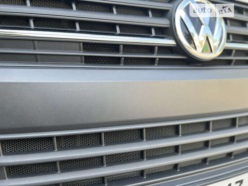 Грузовой фургон Volkswagen Transporter 2017 в Умани
