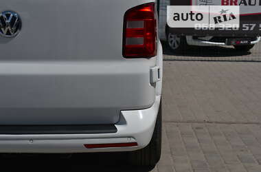 Минивэн Volkswagen Transporter 2019 в 