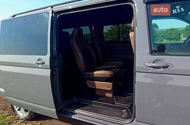 Минивэн Volkswagen Transporter 2017 в 