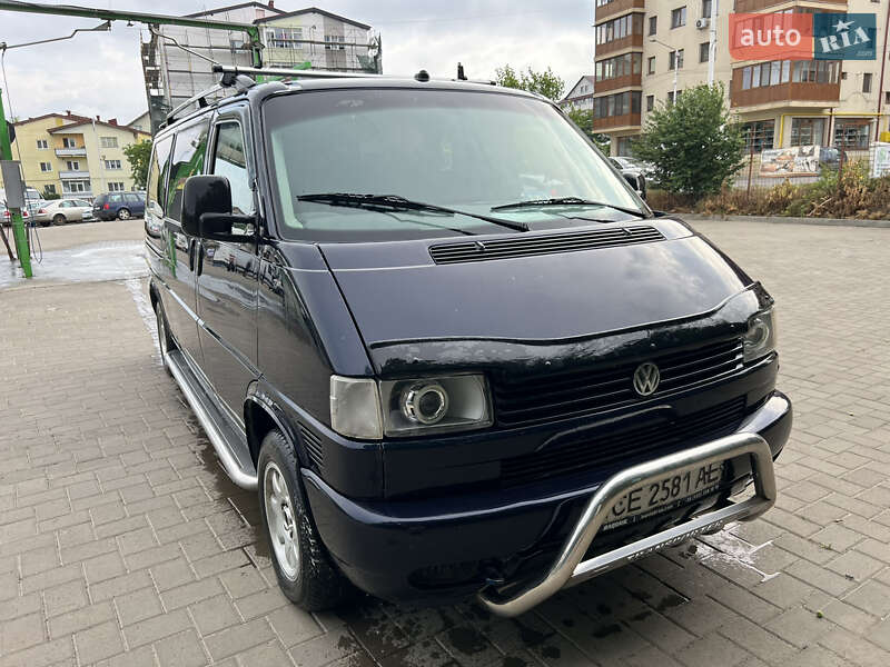 Минивэн Volkswagen Transporter 2003 в Глыбокой
