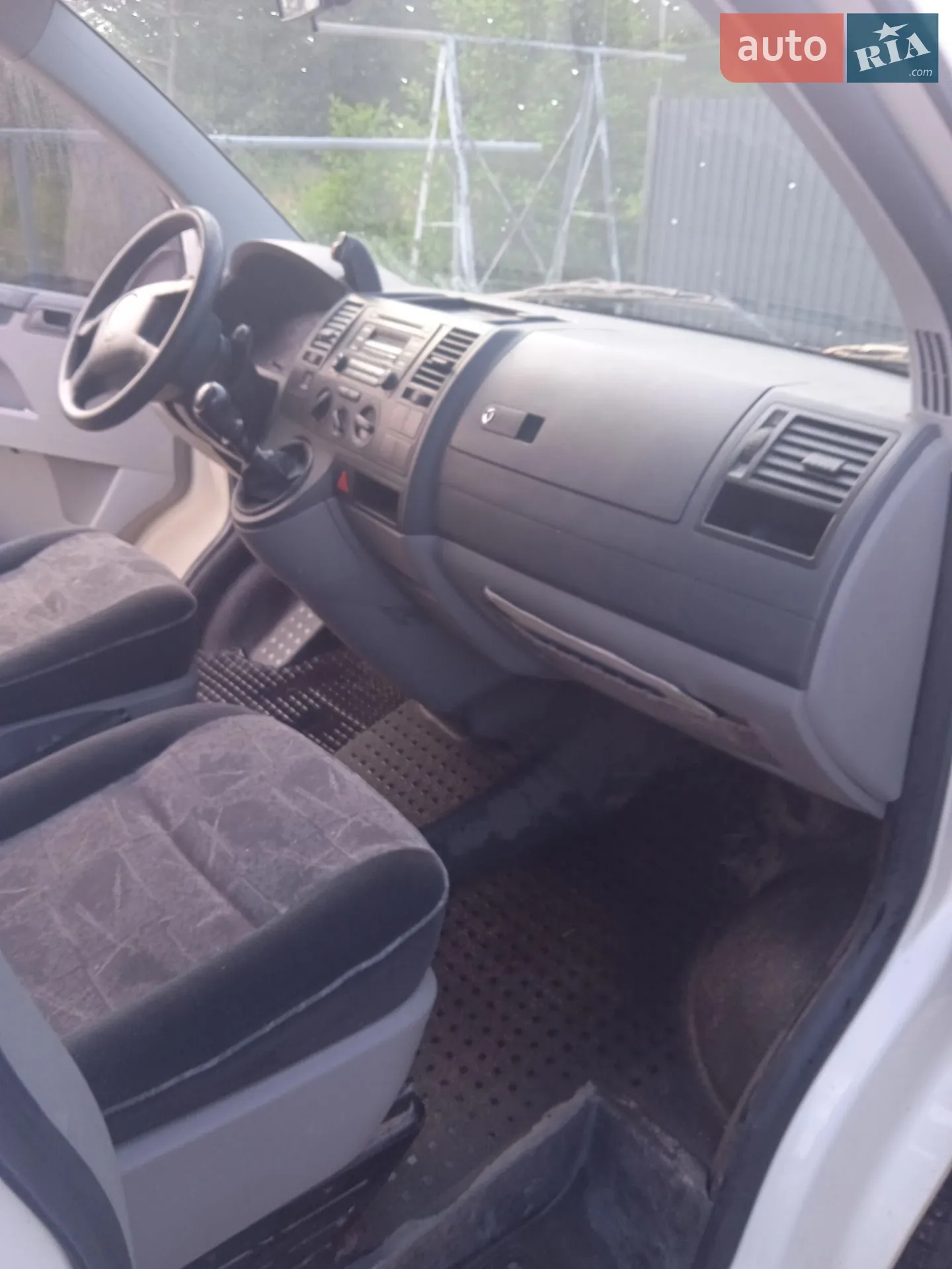 Volkswagen Transporter 2006 VIN WV1ZZZ7HZ7H030204 фото оголошення 6 з 9