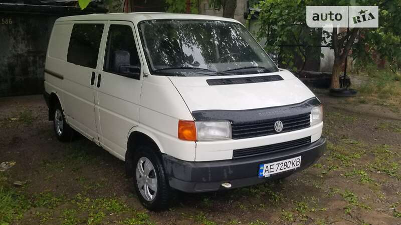 Мінівен Volkswagen Transporter 1995 в Нікополі