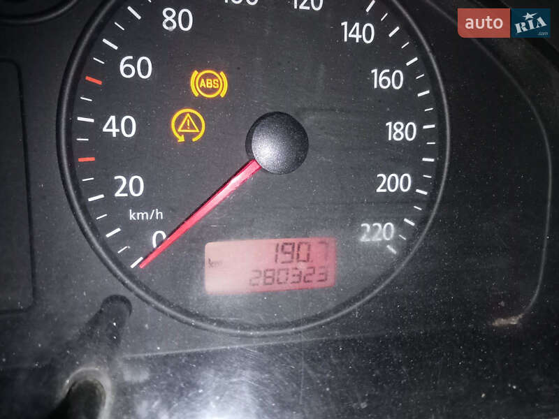 Минивэн Volkswagen Transporter 2008 в Умани