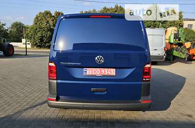 Вантажний фургон Volkswagen Transporter 2018 в Радомишлі