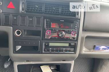 Минивэн Volkswagen Transporter 2002 в 